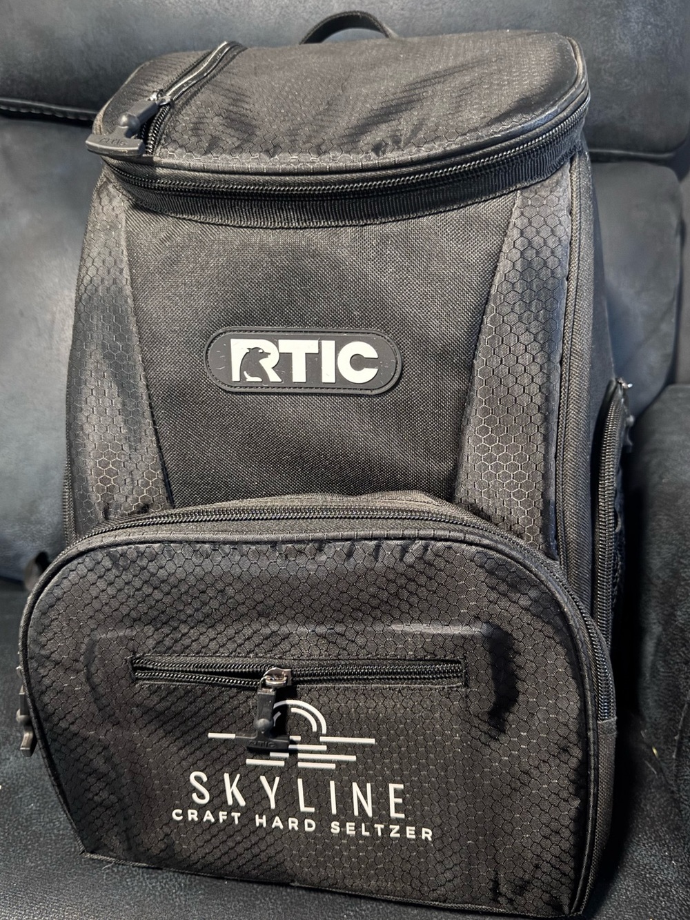 RTIC Skyline Black Cooler Backpack - Men's Bag
